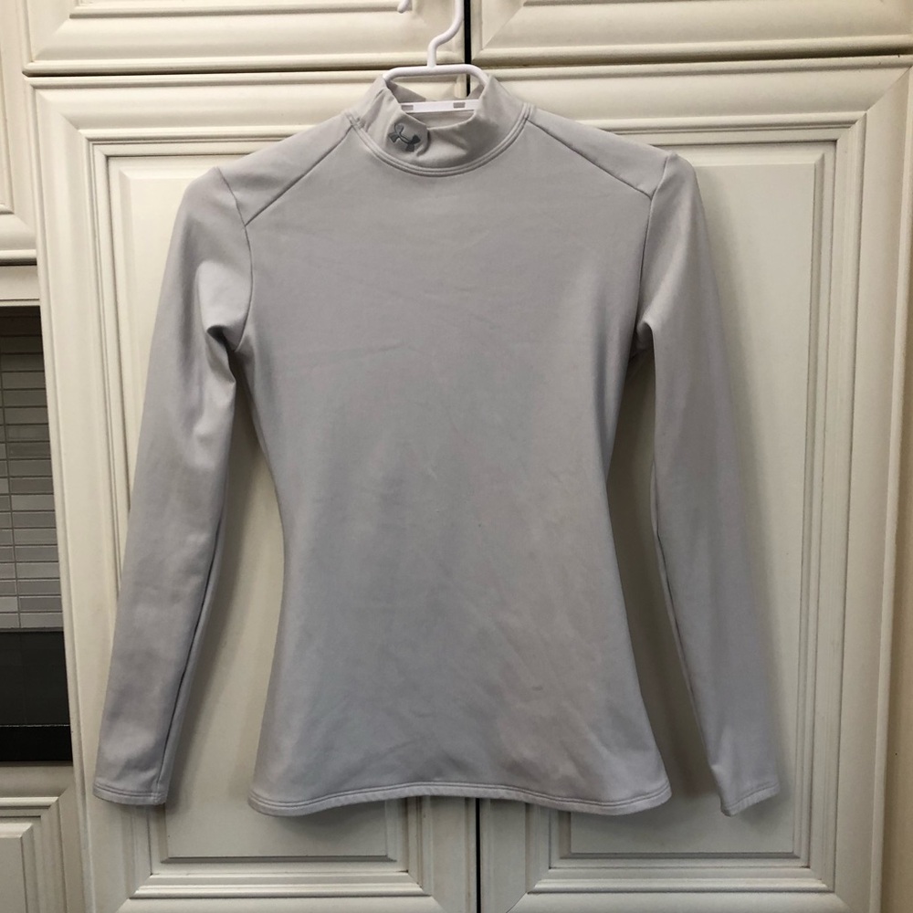 Under Armour women’s Coldgear base layer